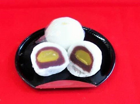 栗入り上用饅頭